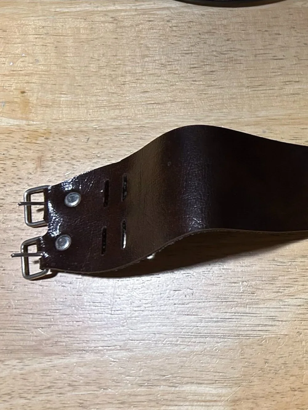 Mens Vintage Unbranded Dark Brown Leather Double Buckle Leather Cuff Bracelet